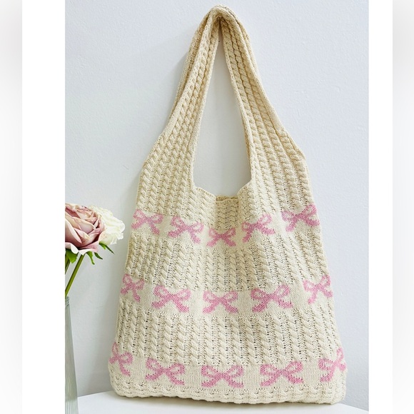PINK RIBBON BOW PATTERN KNITTED WOVEN CROCHET TOTE BAG - Picture 1 of 3